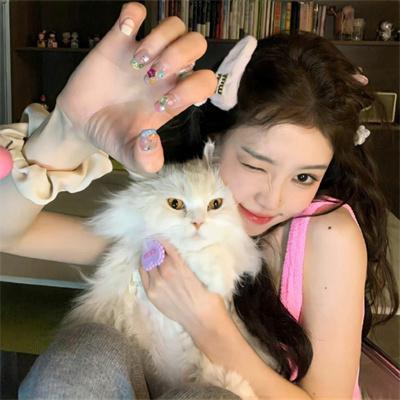 被读取心声后，玄学千金被全家宠