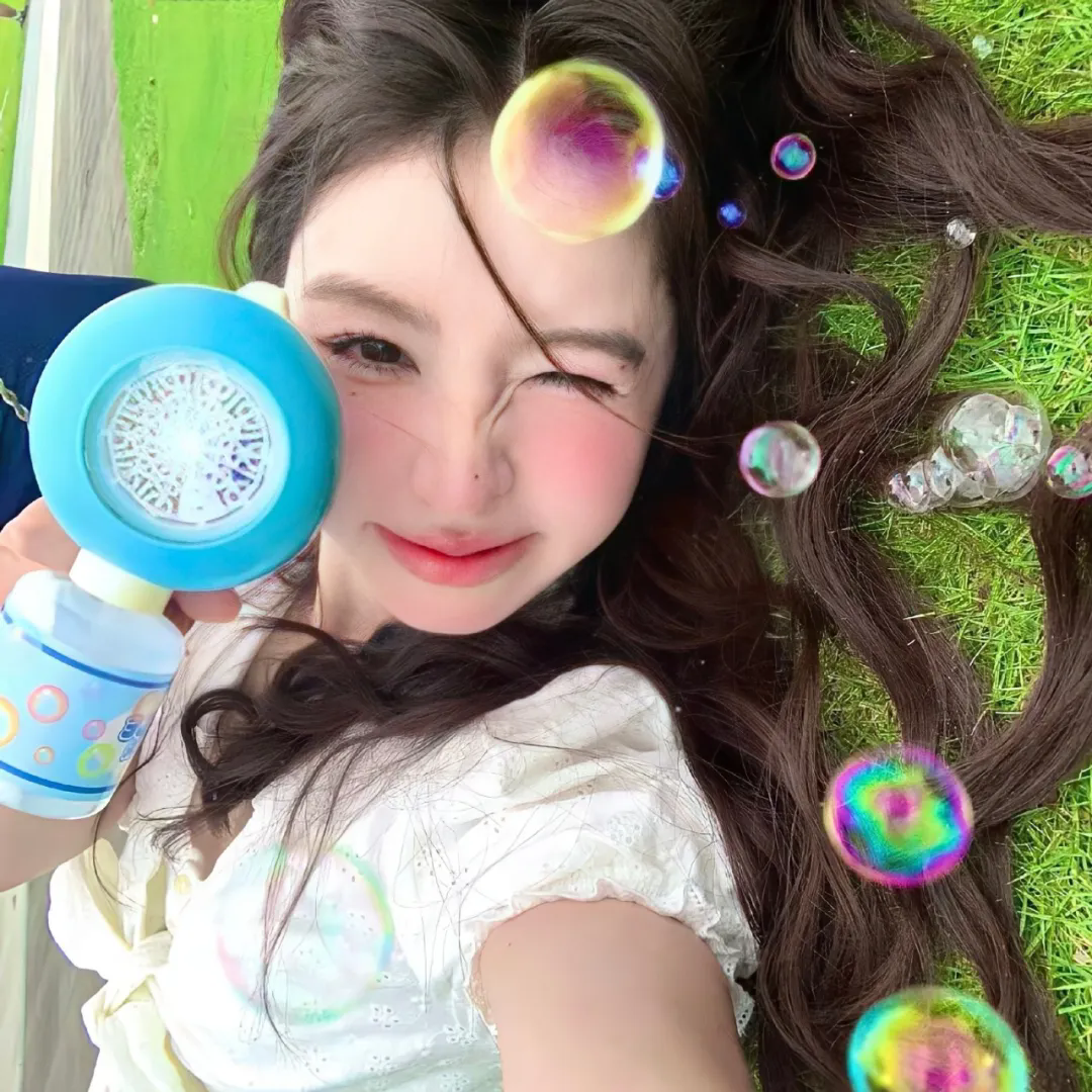 身为魔王的我娶了奴隶精灵为妻，该如何表白我的爱？